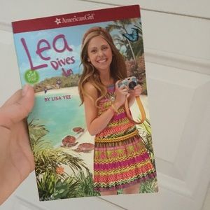 American Girl Lea Dives in Book